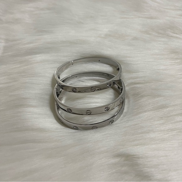 Love Screw Bracelet with Screwdriver in Silver with 4 Stones - Picture 6 of 7